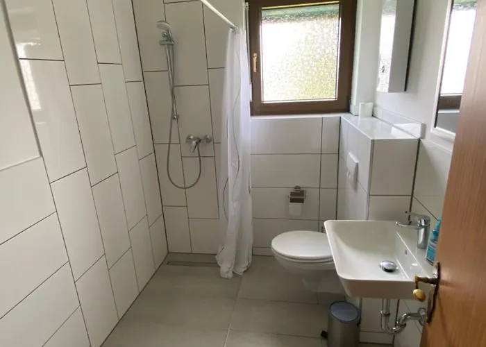 Appartement Gaestezimmer Tracht Nauort